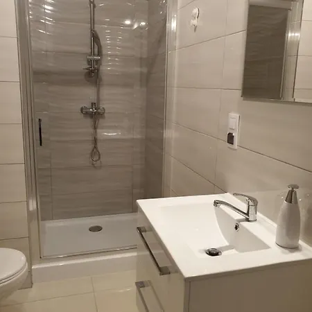 Caskada Modern 2 Nowy Apartamentowiec Winda Apartment