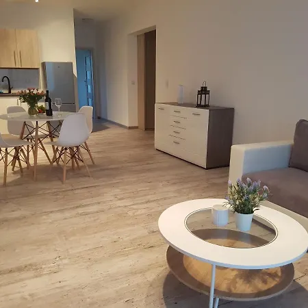 Caskada Modern 2 Nowy Apartamentowiec Winda Apartment